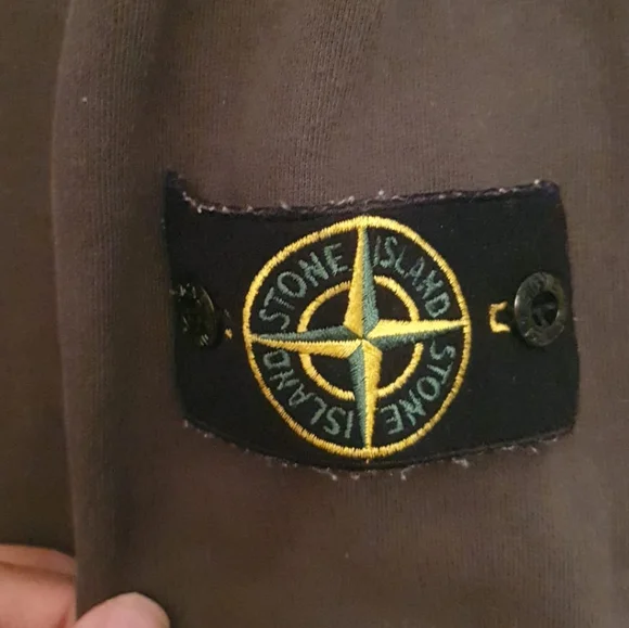 Olive Green Stone Island HoodieSize: S 100% Authentic as shown in last photo - Picture 2 of 8